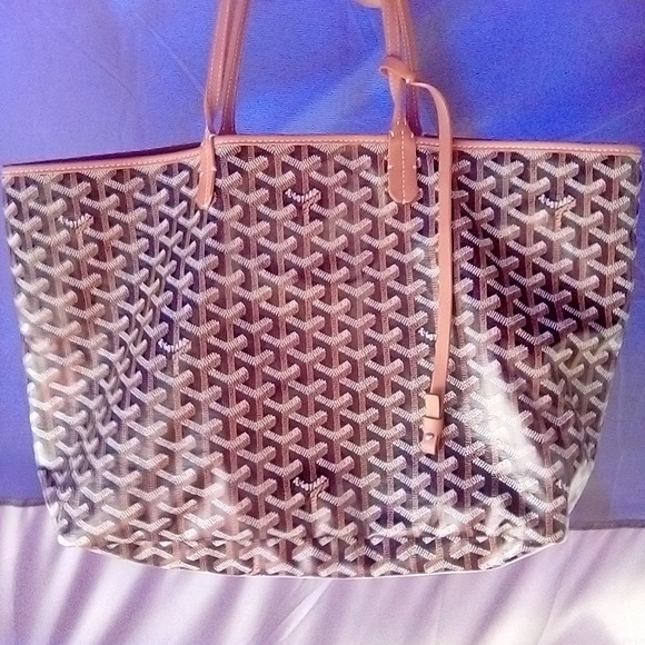 goyard poshmark